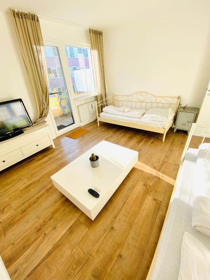 Zentral Gelegene 2 Zi. Wohnung Naehe Innenstadt/Hbf Wolfsburg Ngoại thất bức ảnh