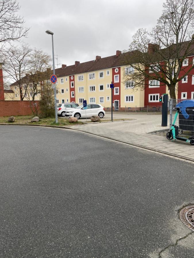 Zentral Gelegene 2 Zi. Wohnung Naehe Innenstadt/Hbf Wolfsburg Ngoại thất bức ảnh